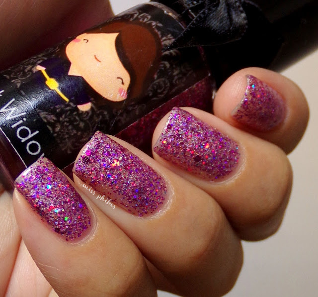 Black Widow de Esmaltes da Kelly