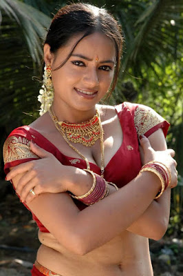 Hot_Tamil_Actress Wallpaper