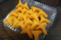 Kuih Tonjet