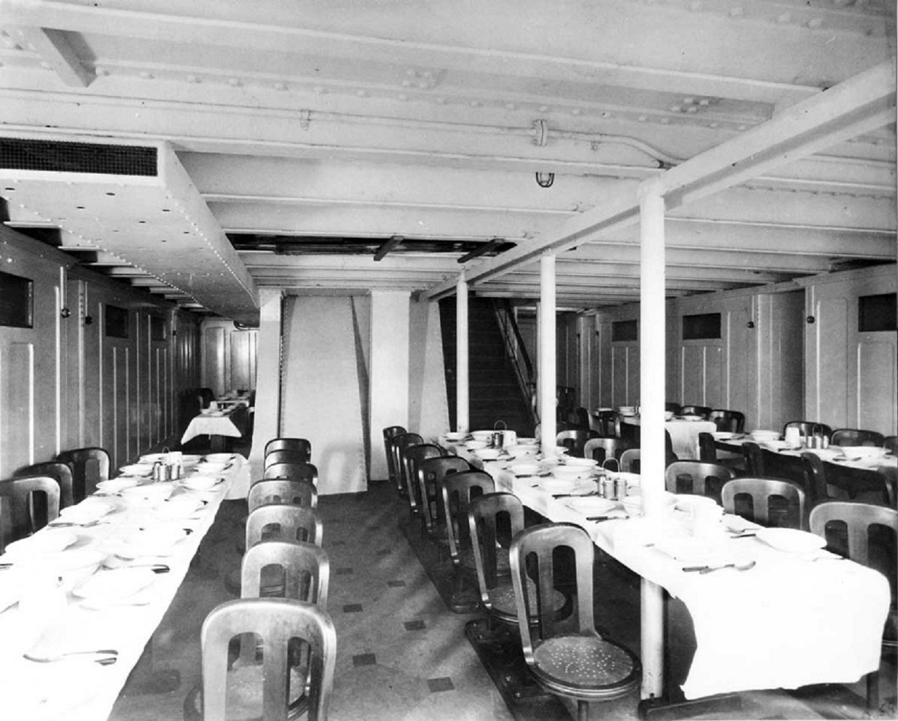 Another 3rd Class dinning room