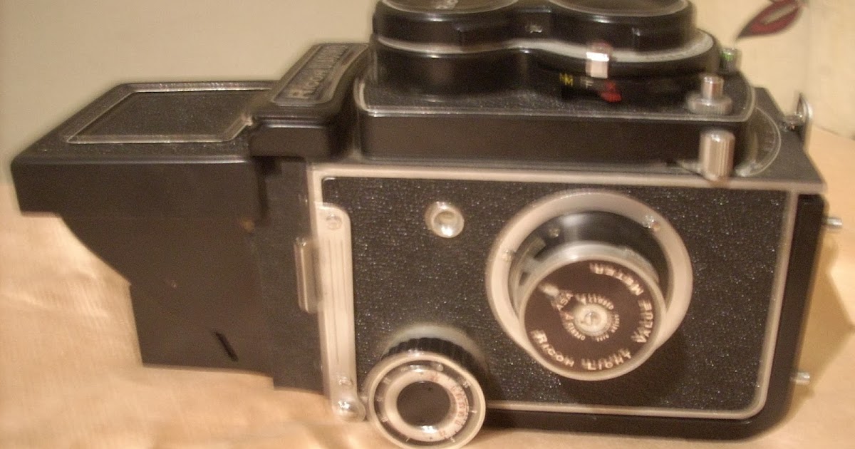 Compra y Venta de Antigüedades: Cámara de Fotos Ricoh Diacord