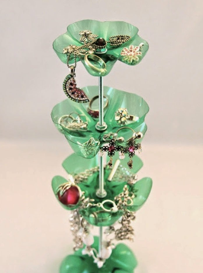 Tận dụng chai nhựa bỏ đi - 1