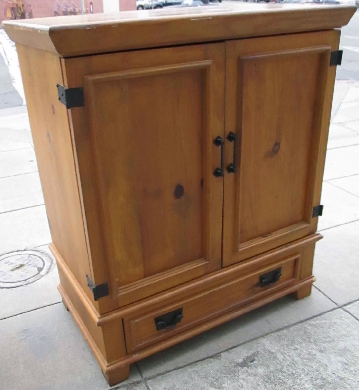 UHURU FURNITURE & COLLECTIBLES SOLD Mexican Pine Entertainment Center