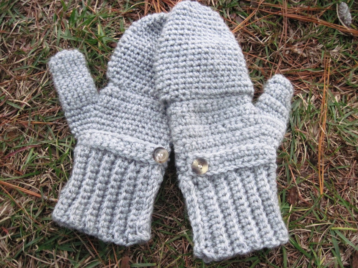 Getting Hooked Crochet texting mittens for my sister