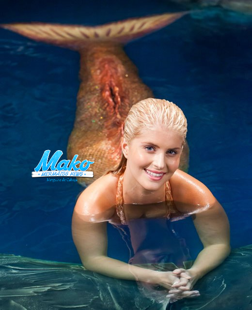 Chai Romruen Brasil on X: Allie Bertram postou essa foto do elenco de Mako  Mermaids Quem aqui vai sentir falta deles? 😭😭  / X