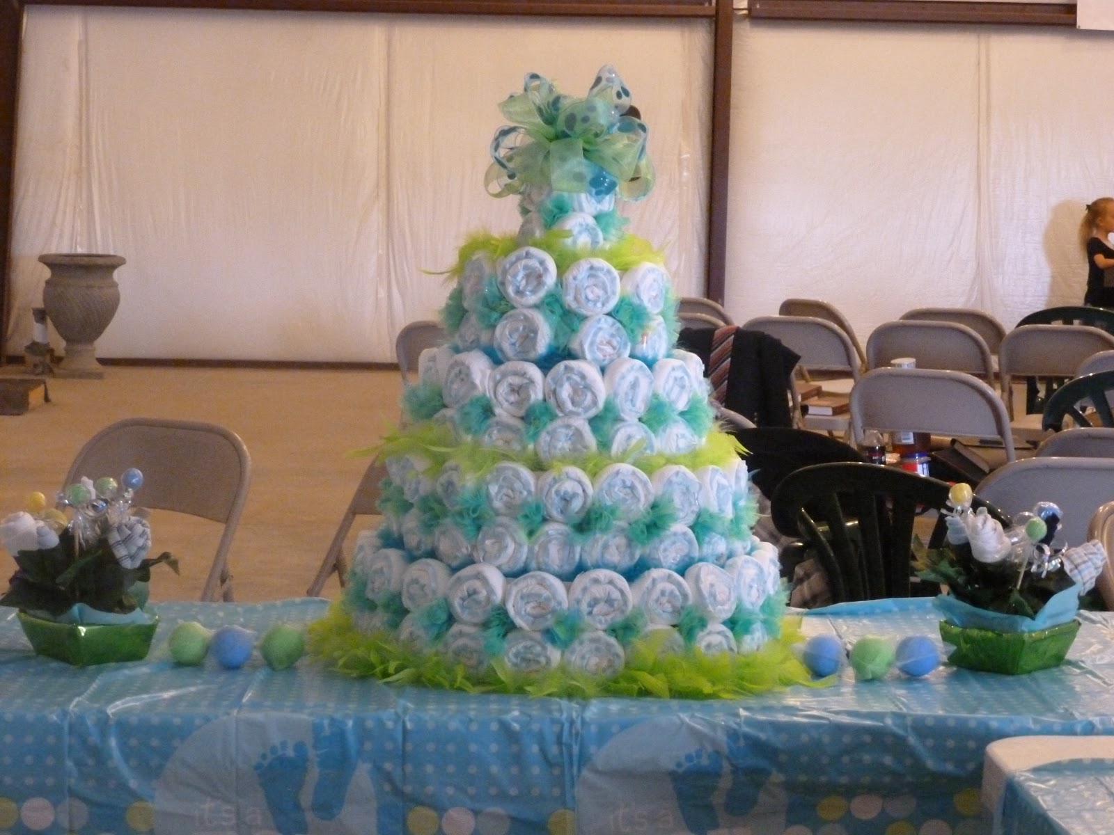 At the Fence: Baby Shower Kickoff! Vick's Starry Night Humidifier!