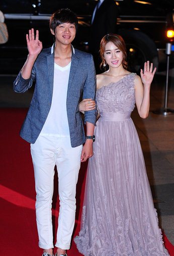 Hyun woo ji Yoo In