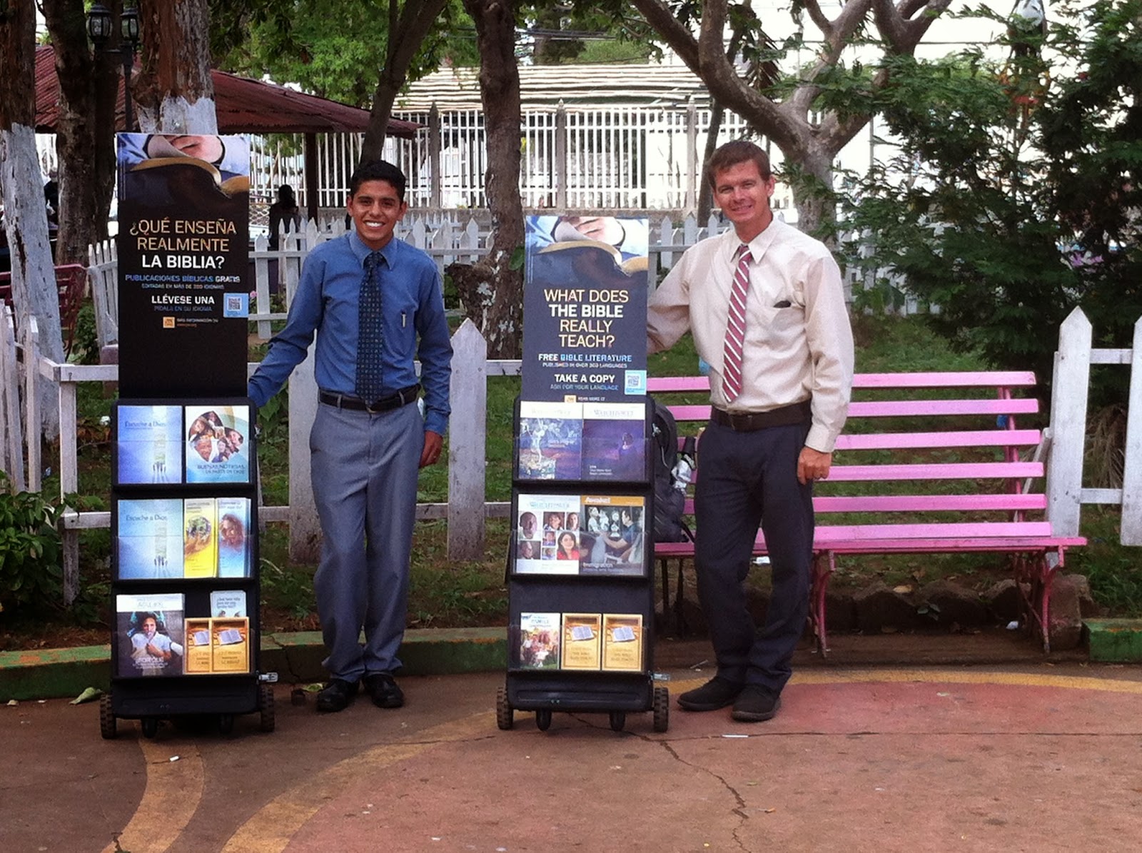 Preaching Between Sharks & Lava Cart Witnessing