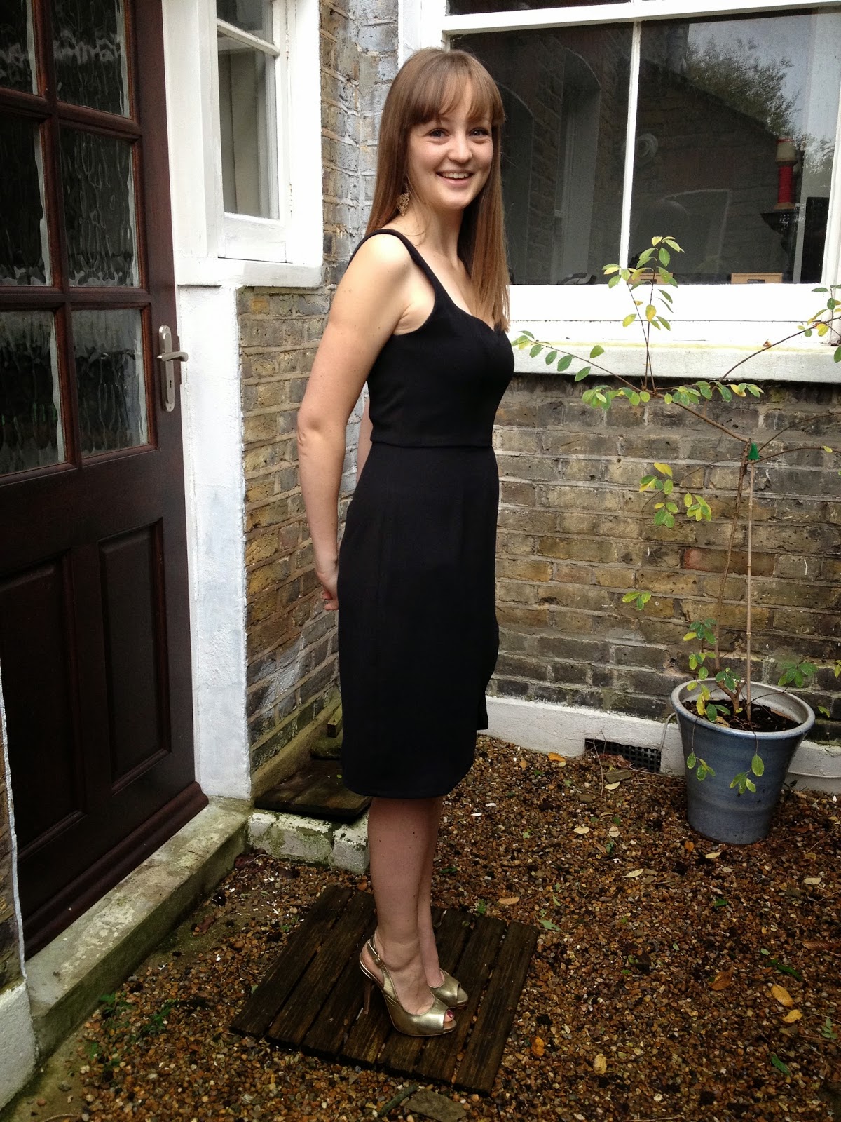 Diary of a Chainstitcher: Black Crepe By Hand London Kim Dress