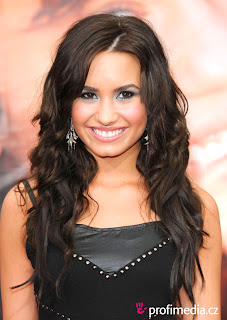 Long Wavy Cute Hairstyles, Long Hairstyle 2011, Hairstyle 2011, New Long Hairstyle 2011, Celebrity Long Hairstyles 2272