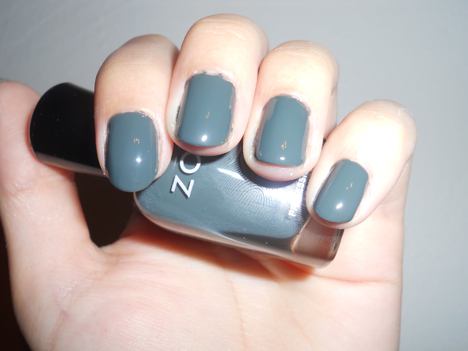 The Nail Polish Rehab Candidate: Green with Gold Glitter