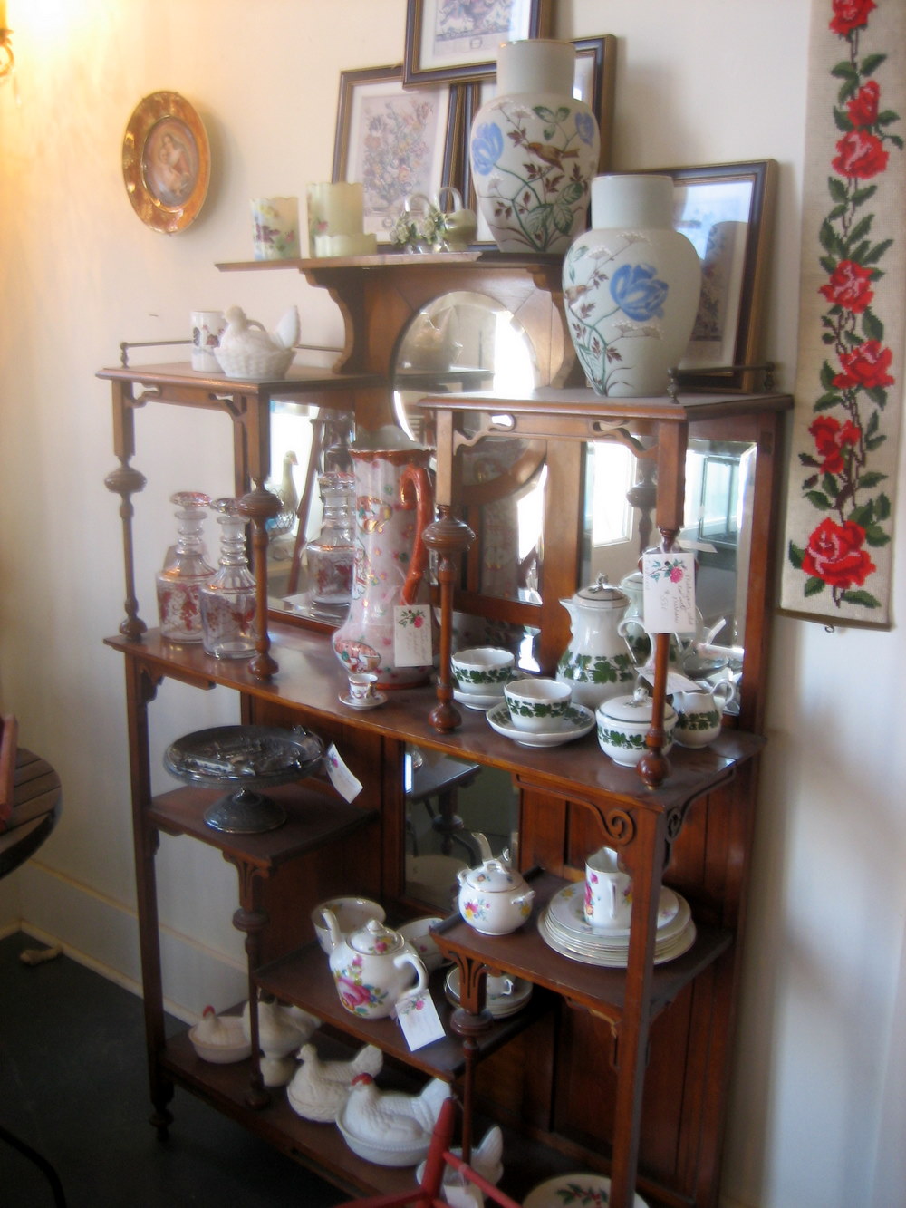 My Old Historic House Richard's Great Stuff Antiques and Gifts