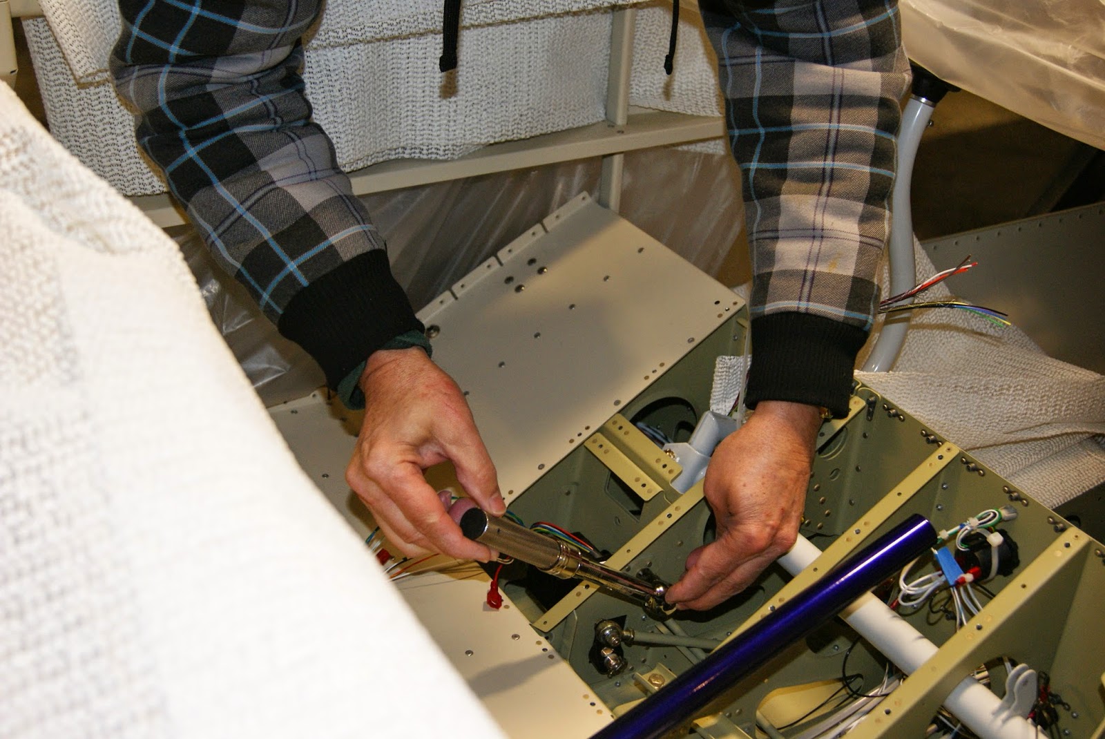 DOG Aviation John's RV12 Blog Dynon Autopilot Pitch Servo Motor Installed