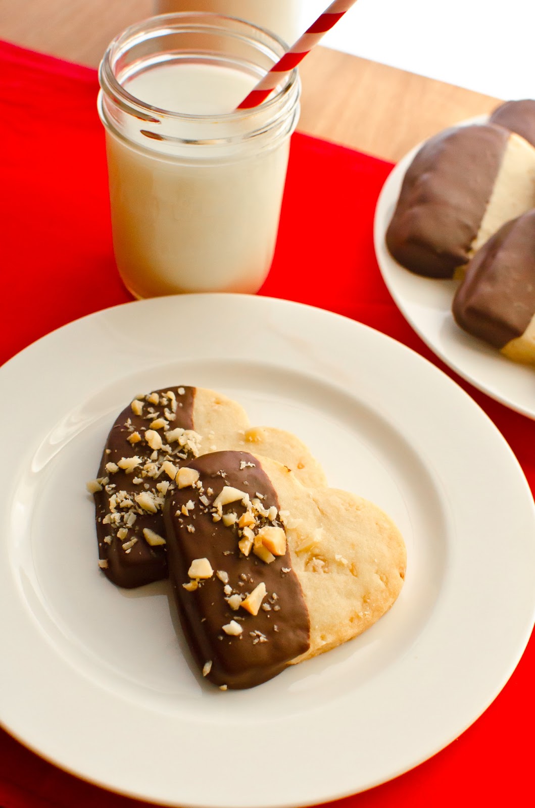 Margaritas In The Rain I ♥ Chocolate Dipped Macadamia Nut Shortbread