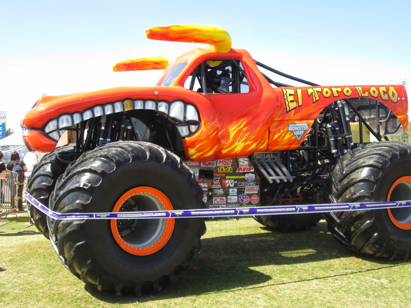 Mommie of 2 Monster Jam World Finals Las Vegas Review MonsterJam 