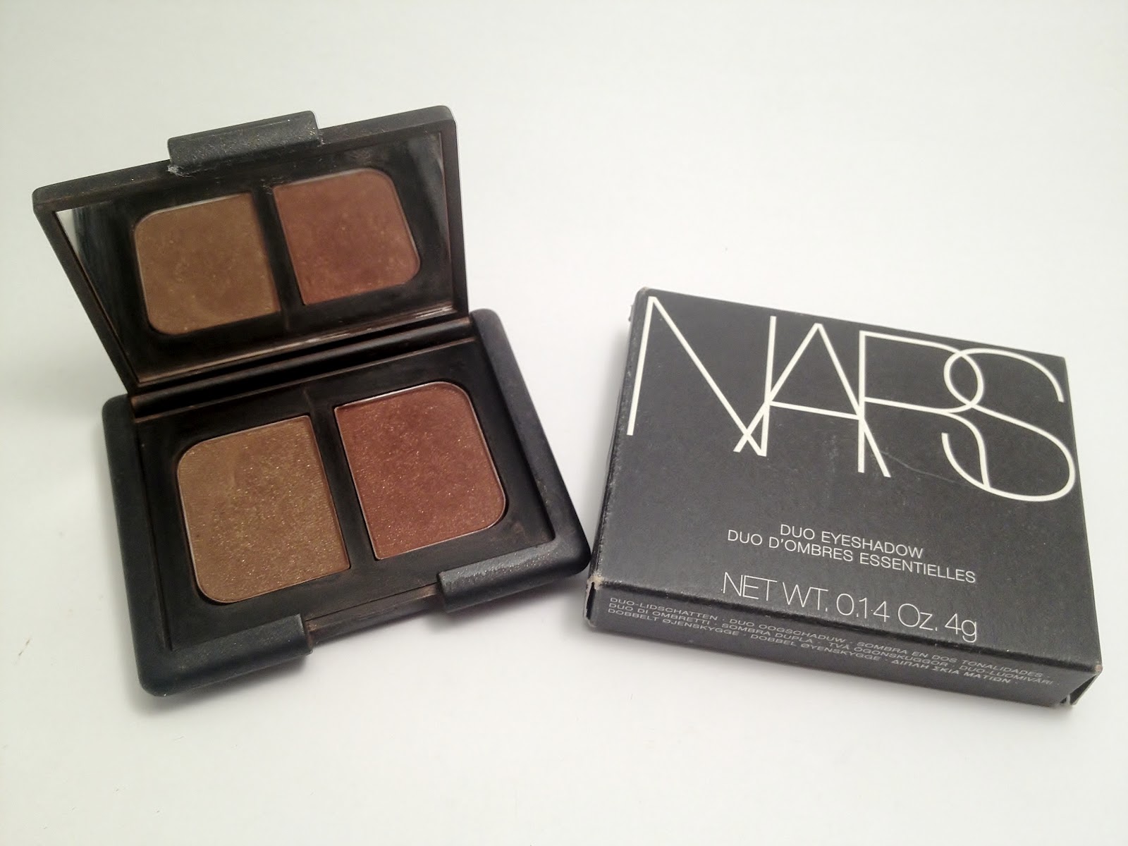 Omorfia....What I Call Beauty! Review NARS Surabaya Eye Shadow Duo