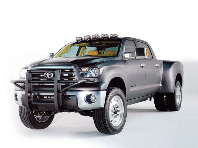 omg-ilysfm: Toyota Tundra Review