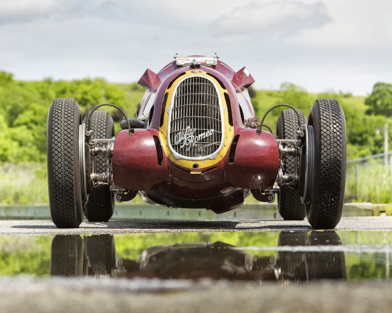 © Automotiveblogz Tazio Nuvolari's 1935 Alfa Romeo Tipo C 8C35 Photos