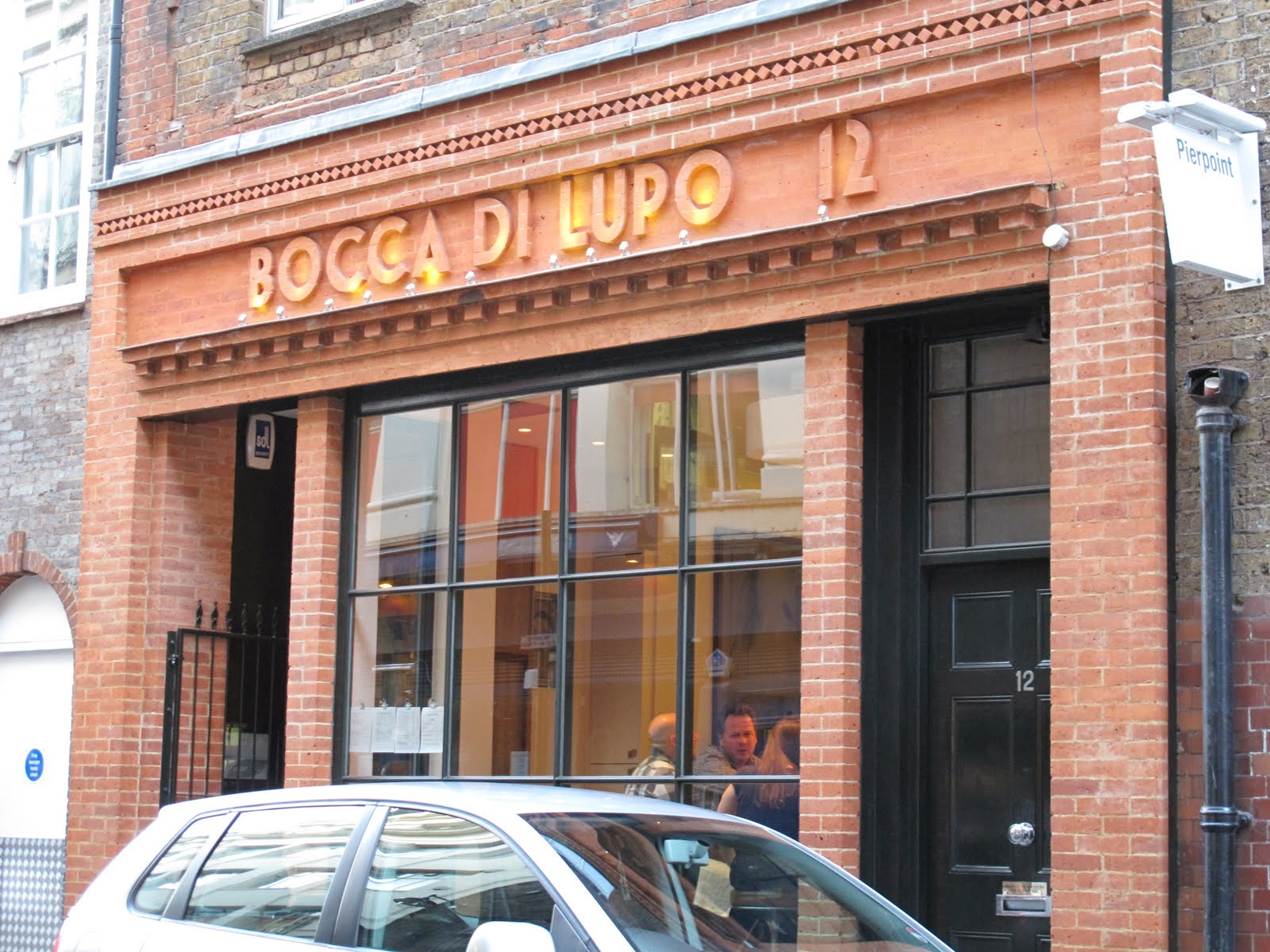 Travel with Wingz* Bocca di Lupo with One Slippery Paw