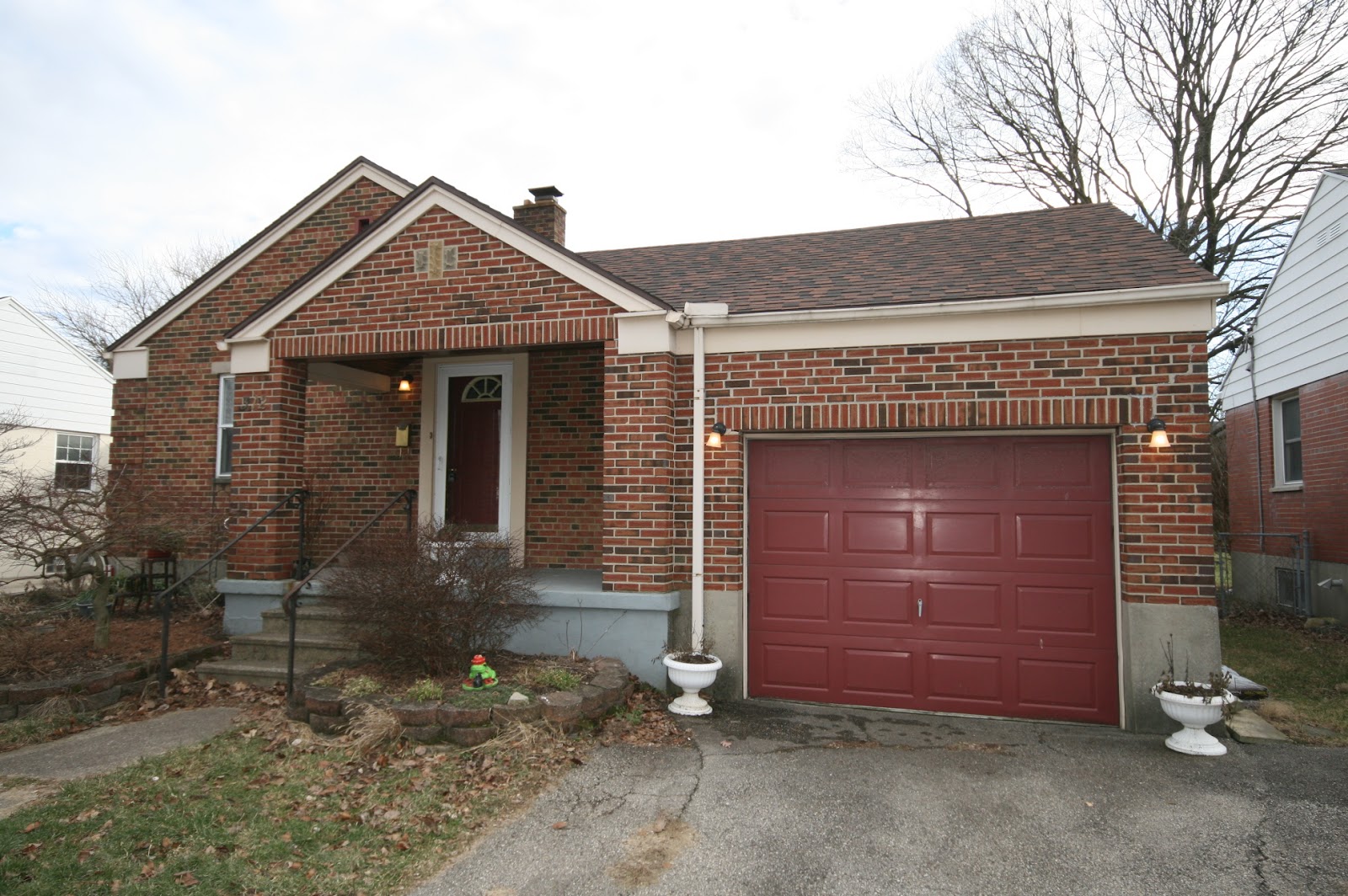 Home, Dayton To RE/MAX! Brick Cape Cod Home For Sale