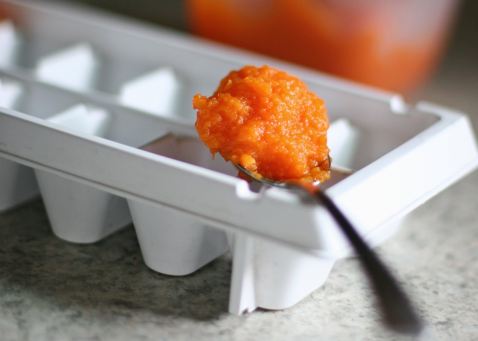 Sweet Cheeks in the Kitchen. Baby Food! Carrots (and mango and apple)