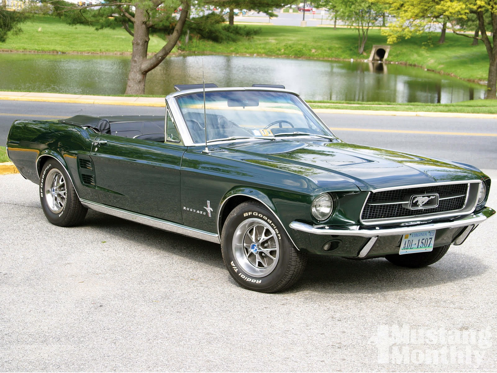 Ford Mustang Convertible