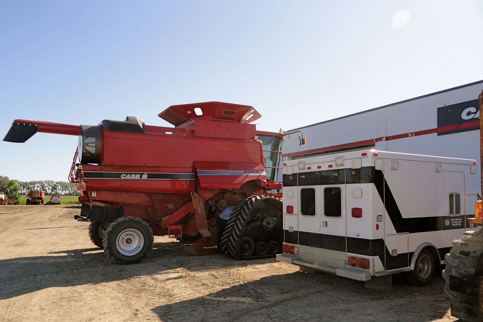 Griggs Dakota Case IH 2388 Now has Tracks