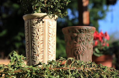Weller Clinton Ivory, Peters and Reed Moss Aztec Vases and Dryopteris