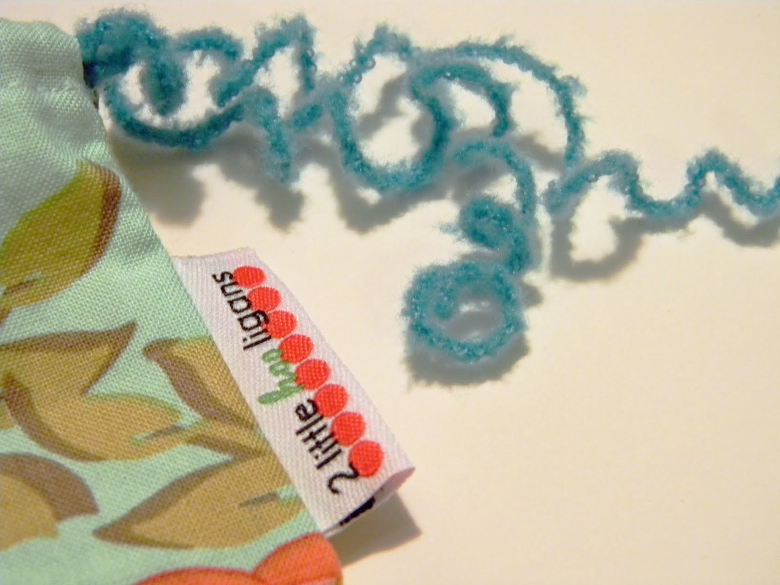 Fabric CurlyCue Ribbon {Tutorial}