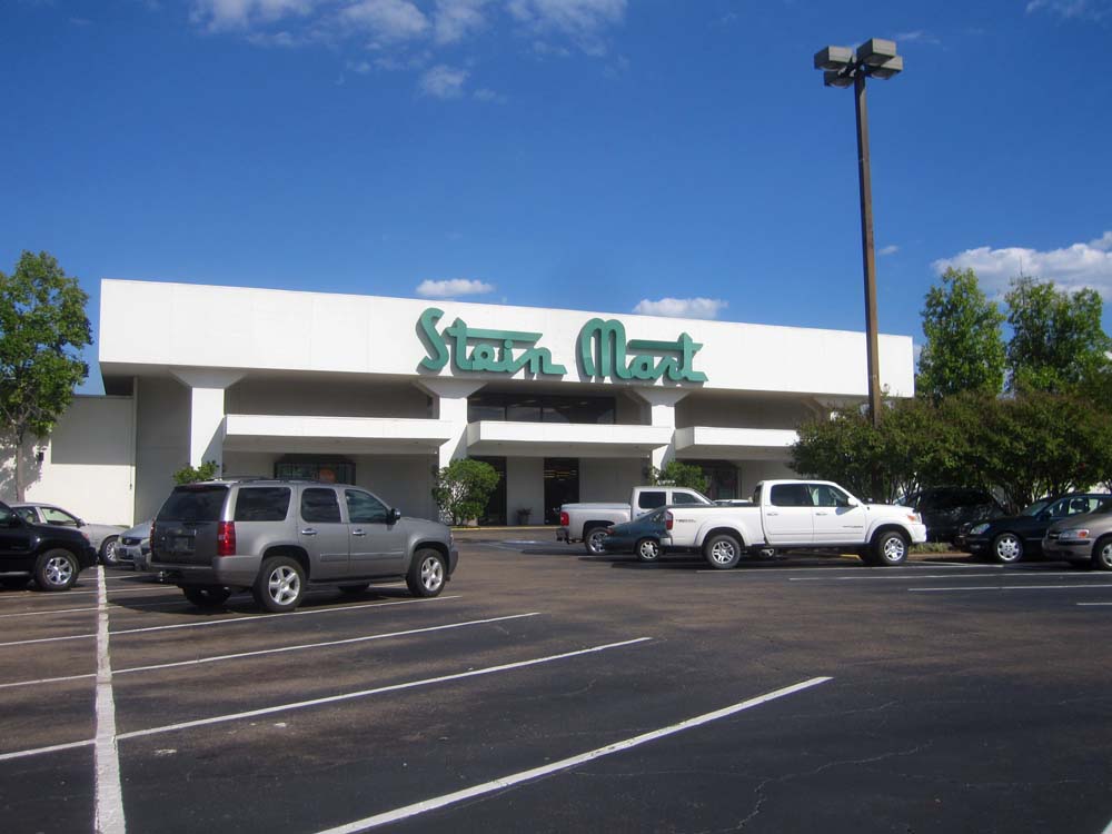 Stein Mart Hours of Operation near Denver, Colorado Denver, Colorado Stein Mart locations Please find a list and map of Stein Mart locations near Denver, Colorado as well as the associated Stein Mart location hours of operation, address and phone number.