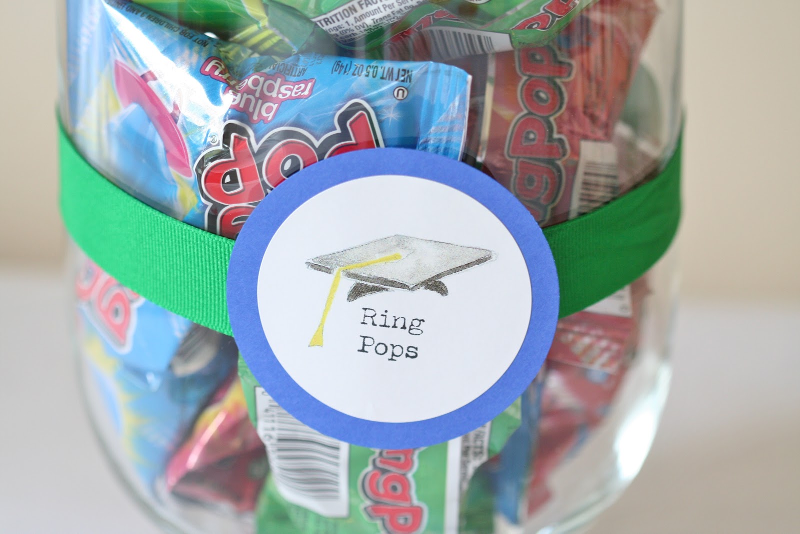 Hampton Paper Designs Meet the Class of 2025 Back to School Party