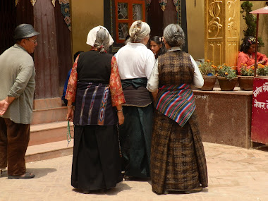 nonnes bouddhistes a Bodanath