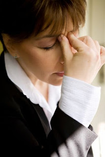 نقره لتكبير أو تصغير الصورة ونقرتين لعرض الصورة في صفحة مستقلة بحجمها الطبيعي