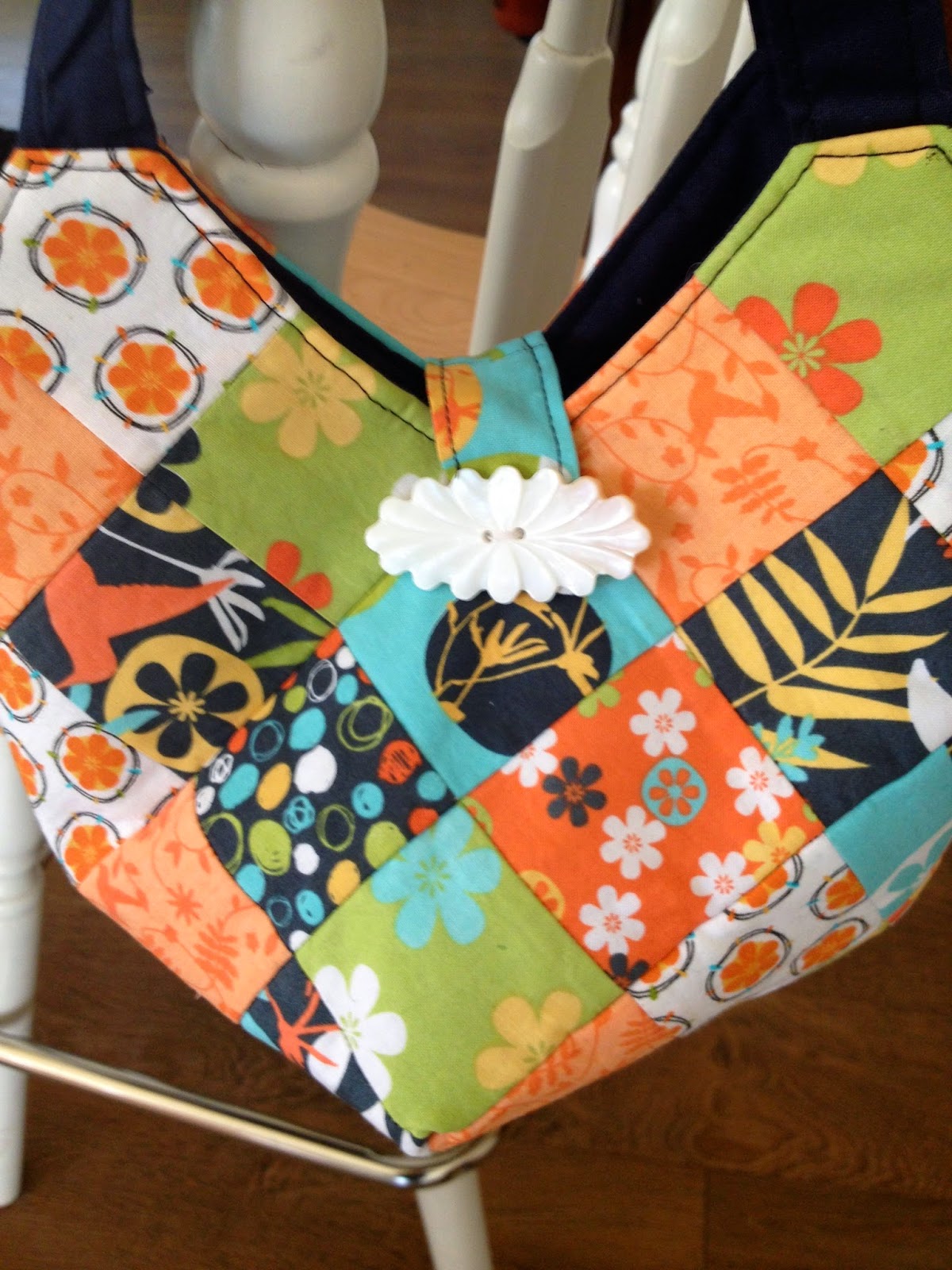 button closure on a Quiltsmart Bitty Bag