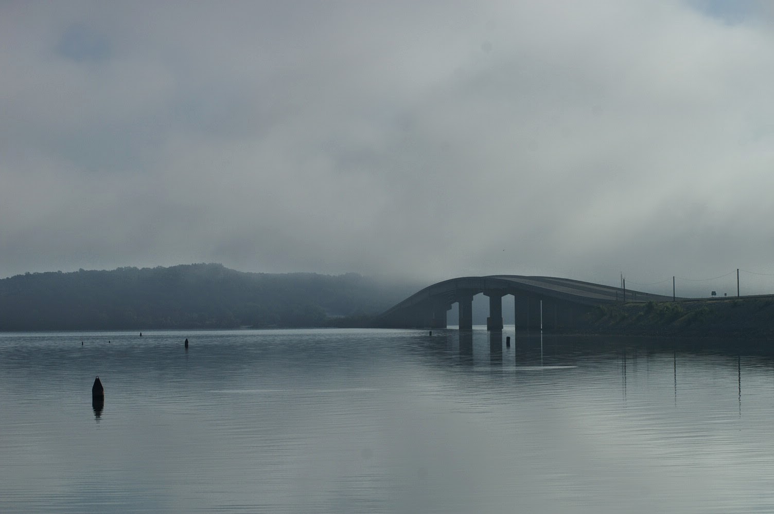 Lucky Us Adventures Day 2322 to Pebble Isle Marina, New Johnsonville, TN