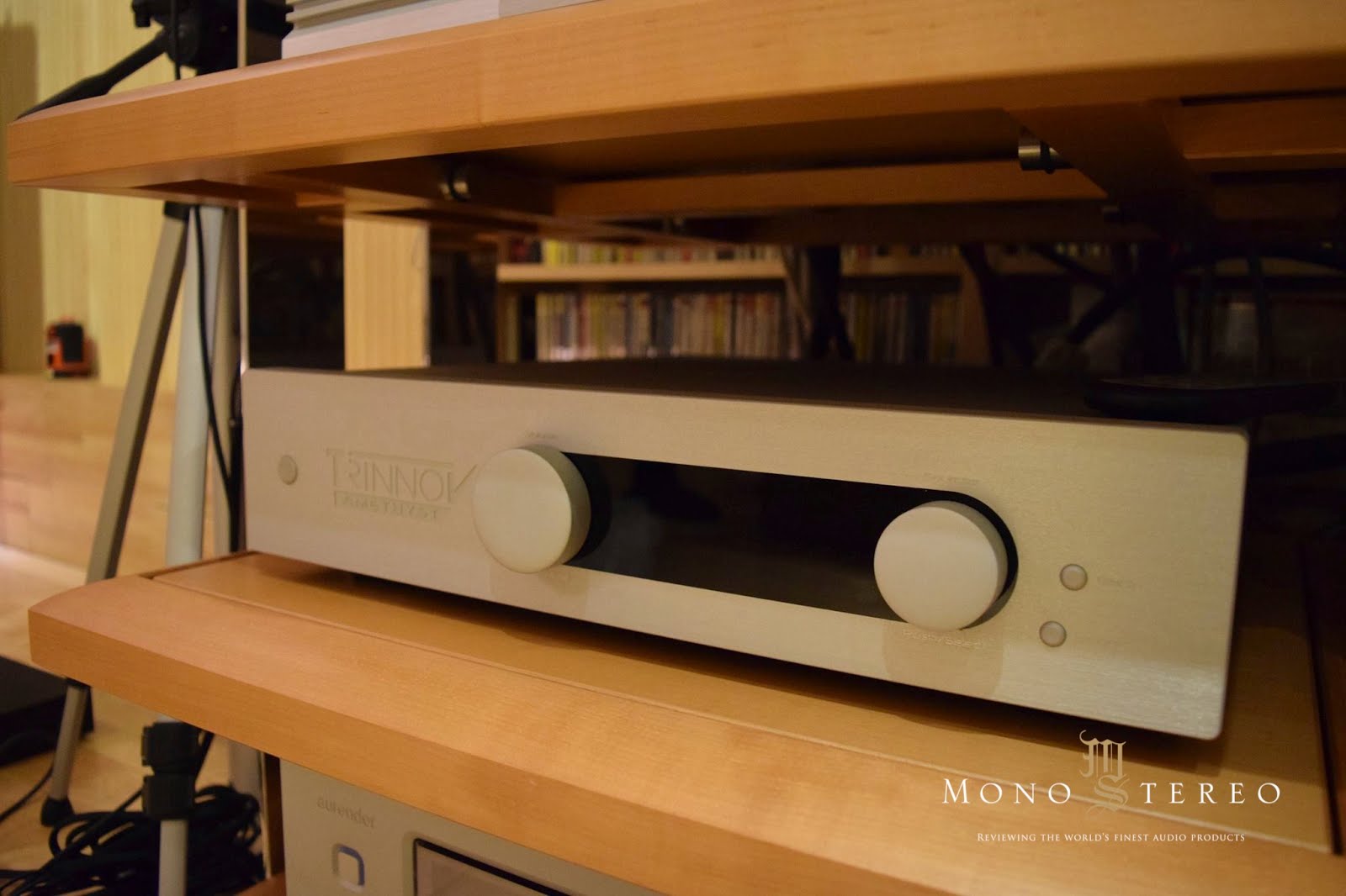Mono and Stereo HighEnd Audio Magazine Japanese mighty audiophile system