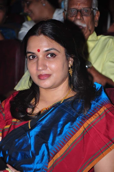 suganya @ bharathanatya arangetram actress pics