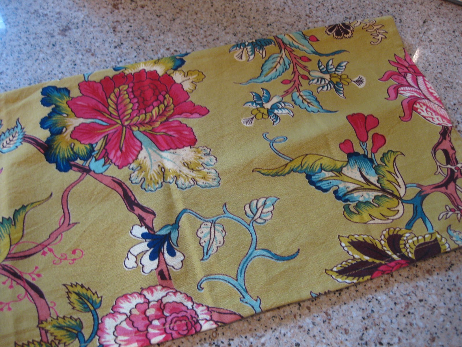 Life Love Larson NoSew Pillow Cover