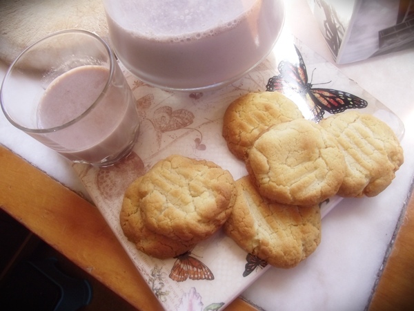 Hokey Pokey Biscuits - a classic kiwi cookie