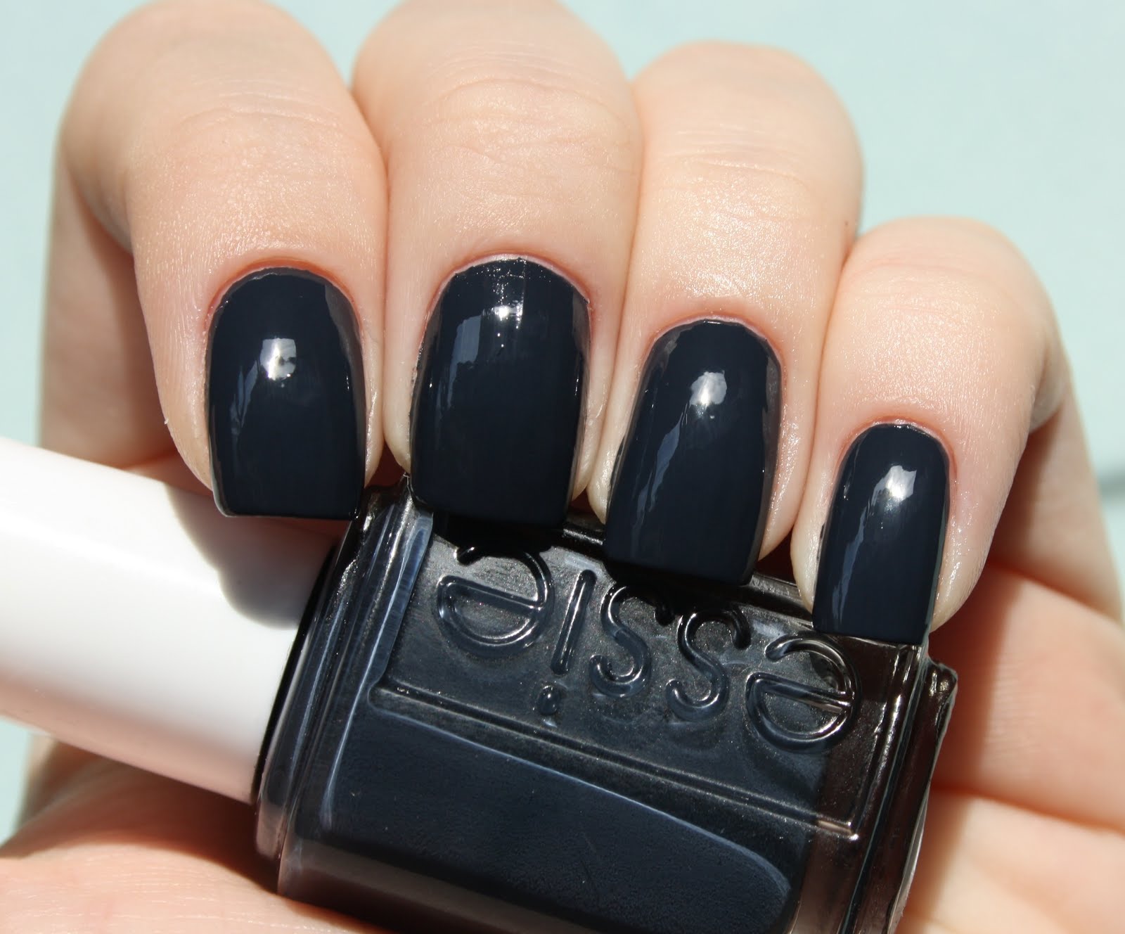 Essie Nail Polish - Bobbing for Baubles - wide 6