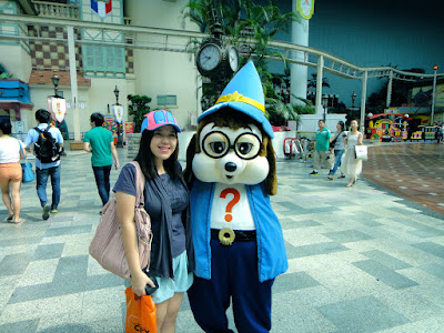 Lotte World Cute Mascot in Seoul