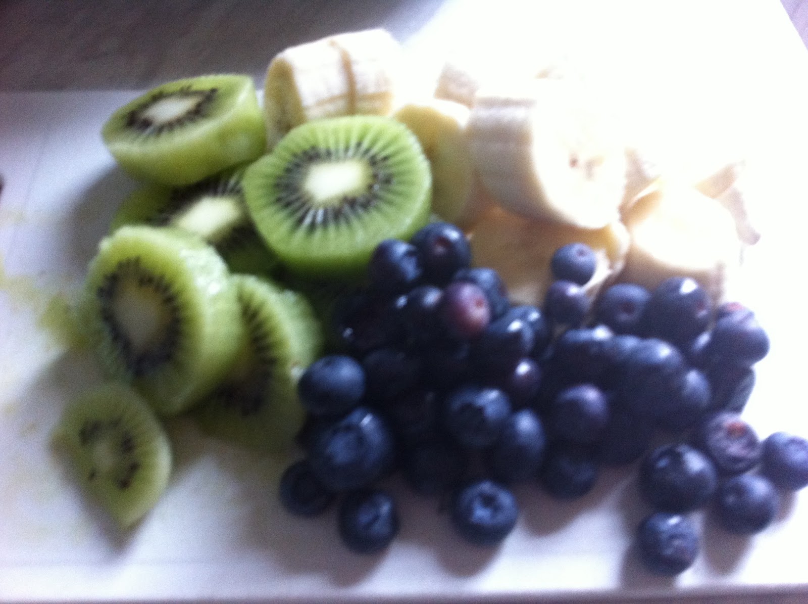 Yummmmyy Blueberry & Kiwi Smoothie