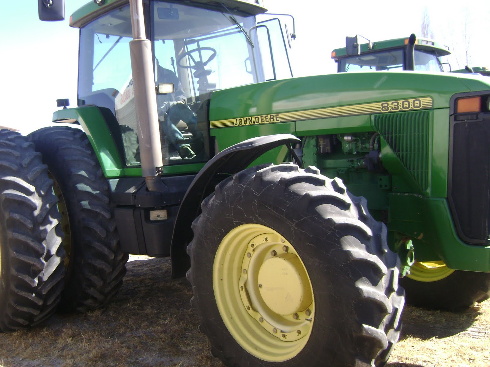 john deere 8300