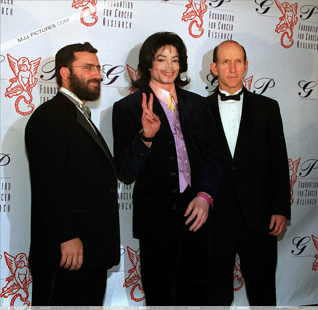 [FOTOS] Michael Jackson The Angel Ball 30 de novembro de 2000