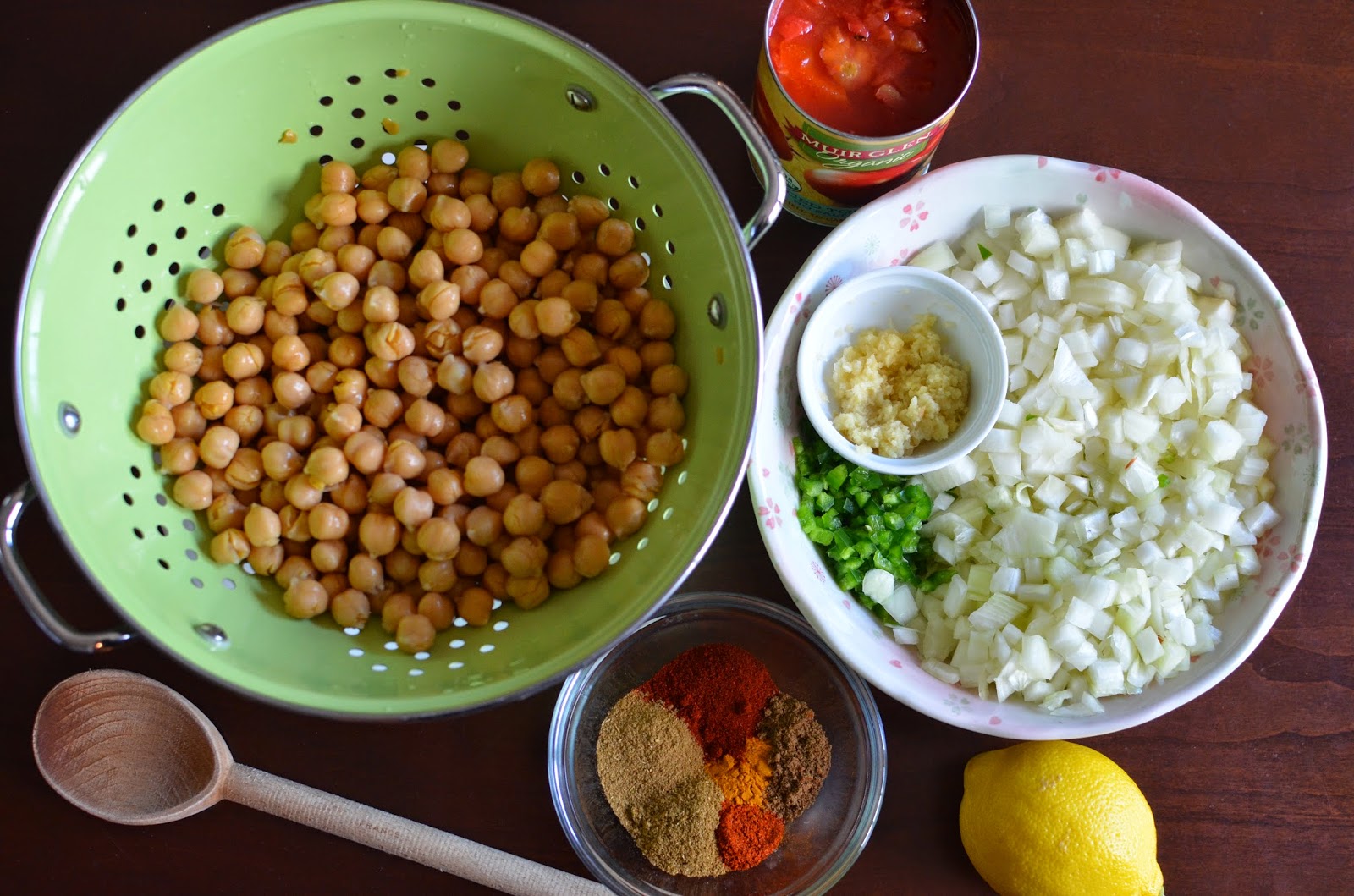 Playing with Flour Chana (chickpea) masala