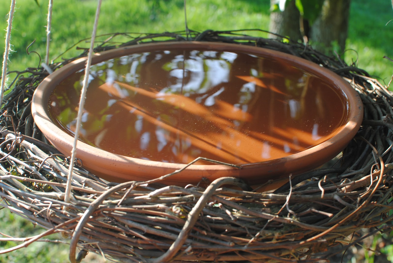Covington and Co. Tutorial TuesdayLovely Bird Bath