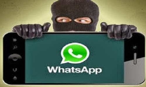 Um novo golpe pelo WhatsApp estar usando falsos emoticons, saiba mais