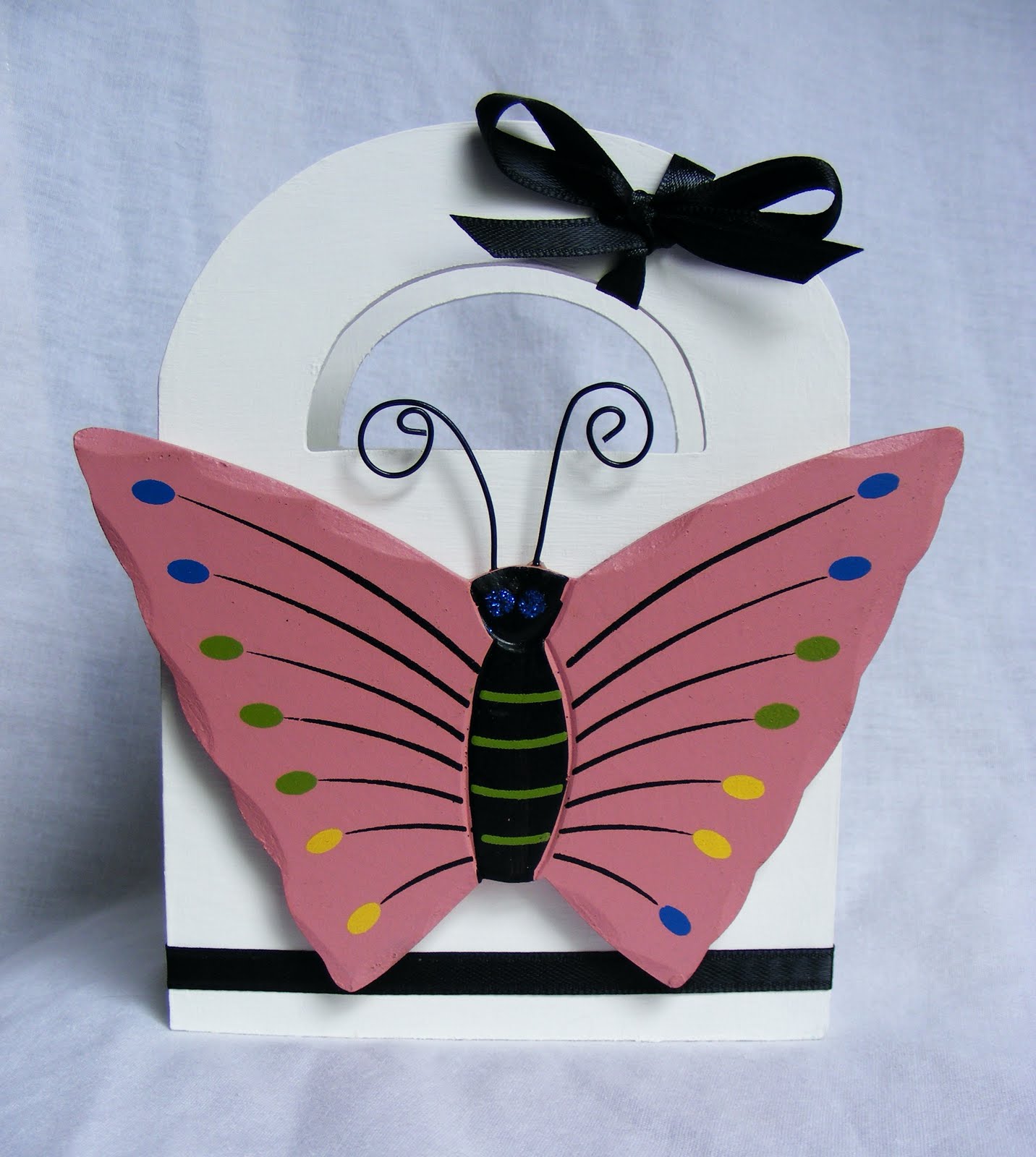 Snap & Scrap: Summer Craft for Kids: Butterfly Gift Bag