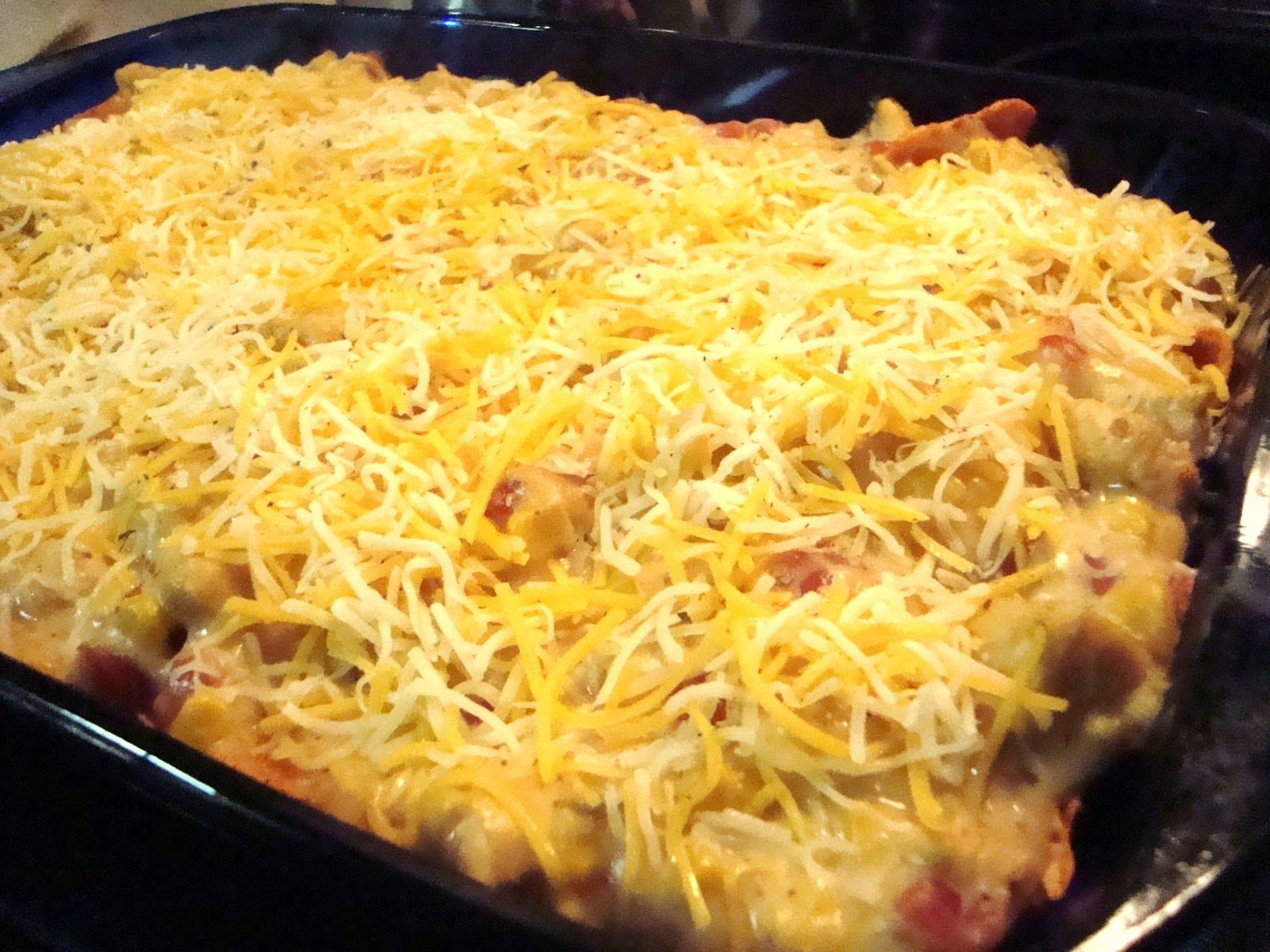 The Homemaking Fashionista: Chicken Dorito Casserole