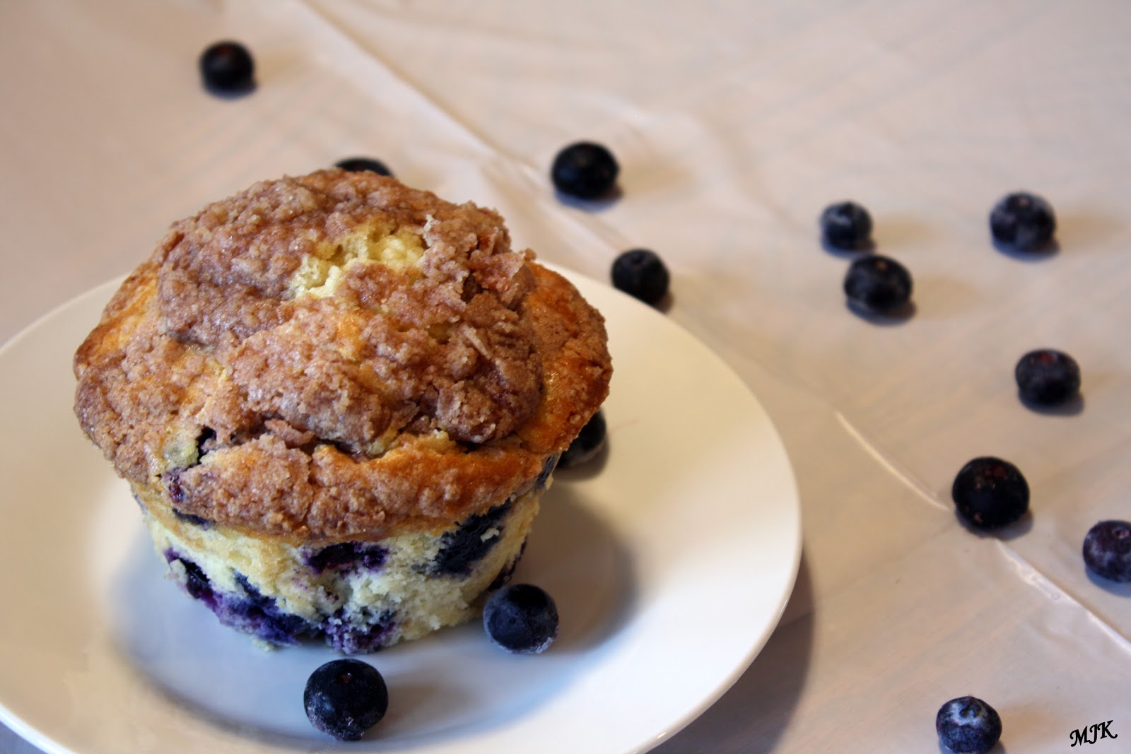 Melissa's Cuisine Giant Streusel Topped Blueberry Muffins